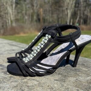 NEW York transit Black Pearl-Embellished Strappy Heels - Women size 8.5